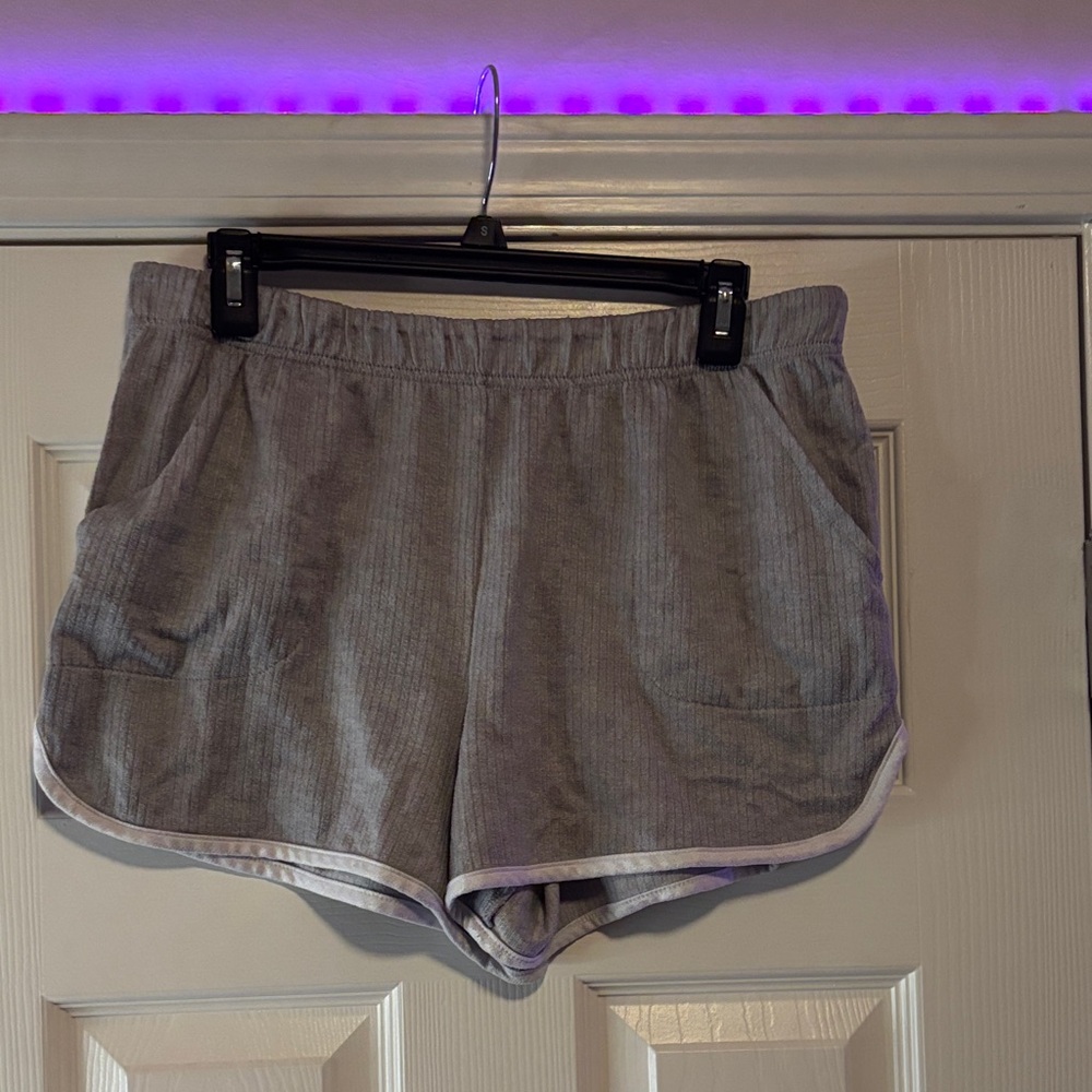 Jockey Women's sleep Shorts in Gray size medium